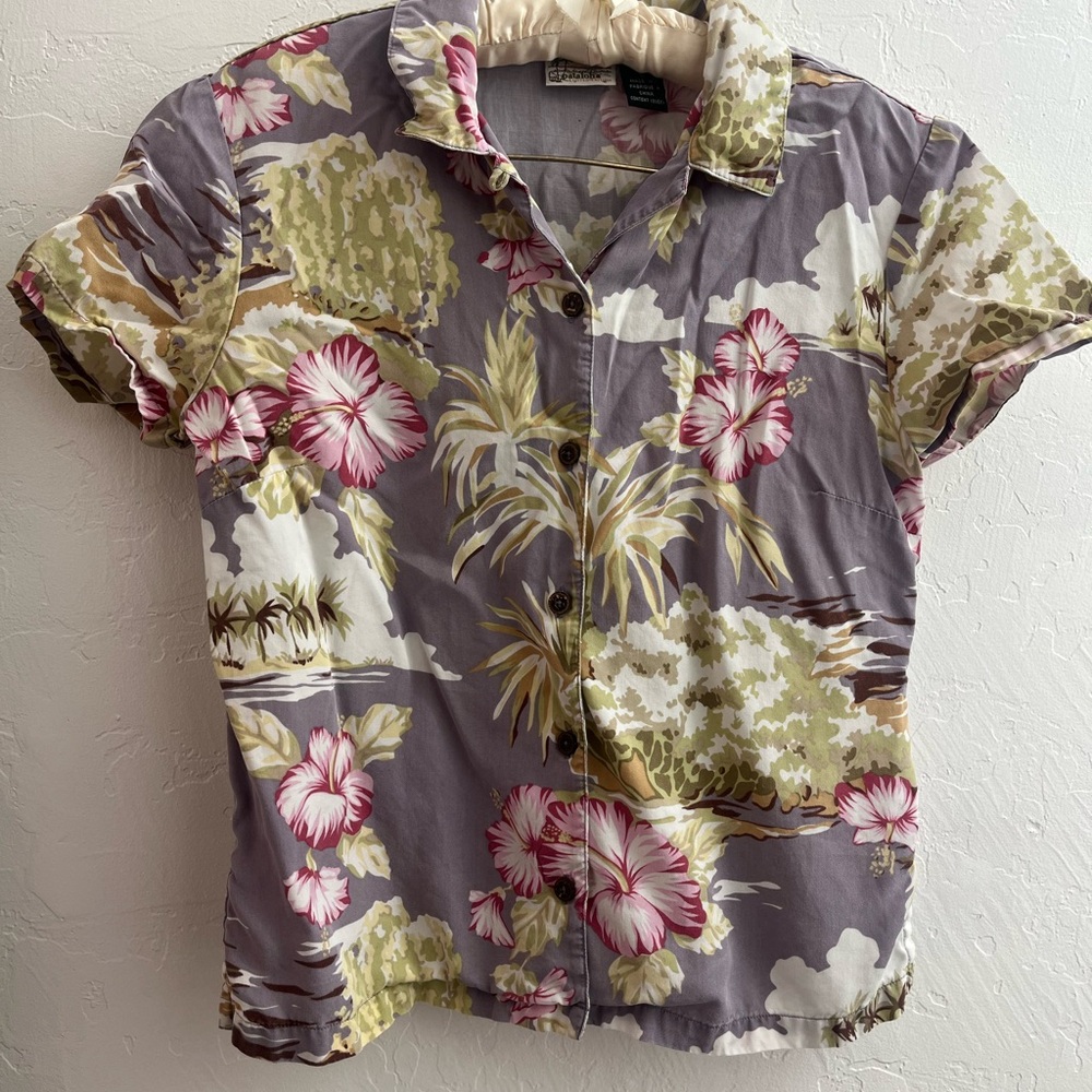 Pataloha Patagonia Casual Button Down Shirt in Purple and Green
